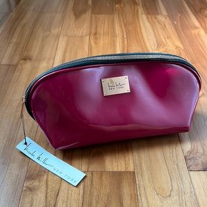 Nicole Miller cosmetic bag